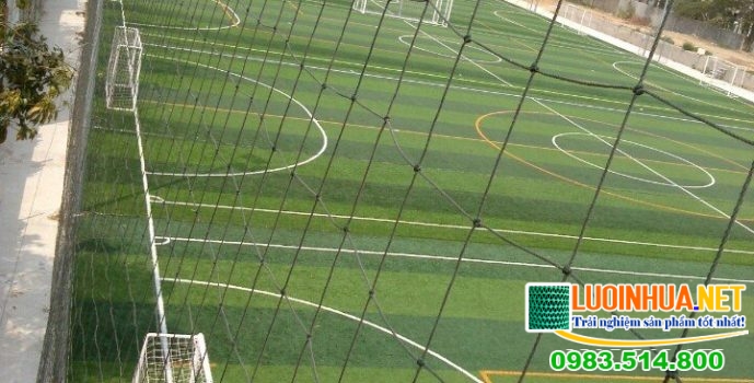 Lưới sân bóng được sử dụng với nhiều mục đích