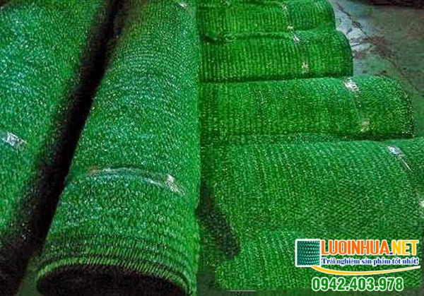Mua lưới che nắng cho bể bơi
