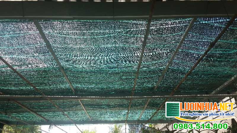 Lưới đen chống nắng nhà xe nên chọn loại nào