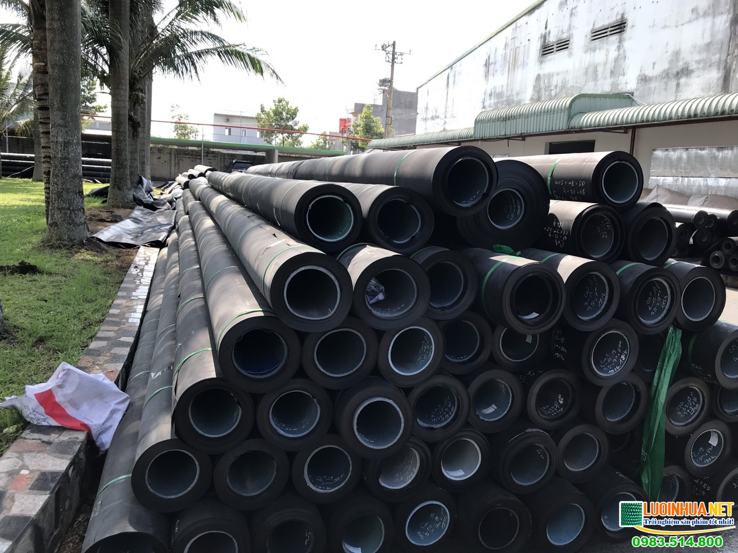 Bạt lót ao tôm có ưu điểm gì mua ở đâu giá rẻ